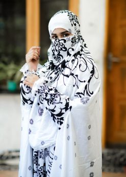 Alternative view of Khimar & Plazu - 546