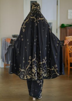 Alternative view of Khimar & Plazu - 574