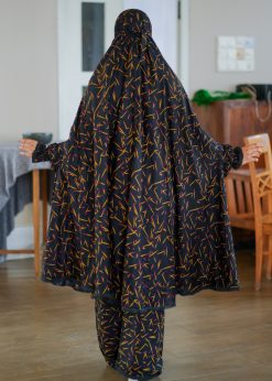Alternative view of Khimar & Plazu - 575